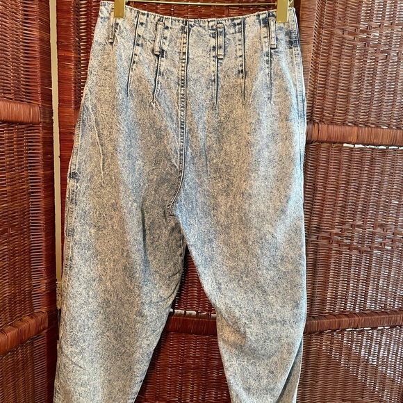 London London 80’s acid wash jeans - Picture 3 of 5